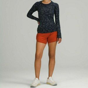 NWT Lululemon Swiftly Tech Long Sleeve 2.0 Dappled Floral True Navy 8